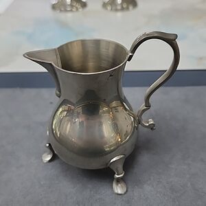 Vintage Colonial Williamsburg Stieff Pewter Footed Creamer